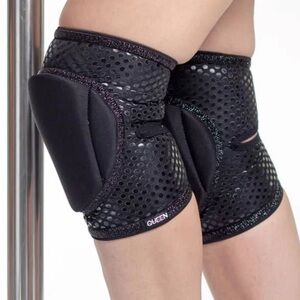 QUEEN Pole Wear Grippy Knee Pads – SPARKLE – Black in Medium
